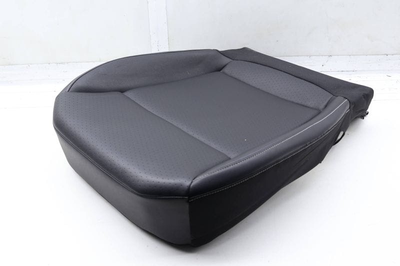 Lower Seat Bottom Cushion 3CN881405K — Used (SKU 733693)