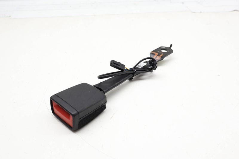 Seat Belt Buckle / Receiver 3CM857755 — Used (SKU 733984)