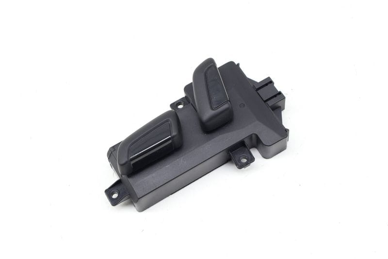 Seat Adjustment Switch 8W0959747A — Used (SKU 733794)