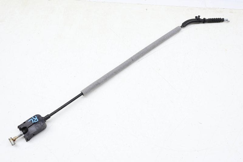 Exterior Door Handle Release / Bowden Cable 7N0837017B — Used (SKU 689908)