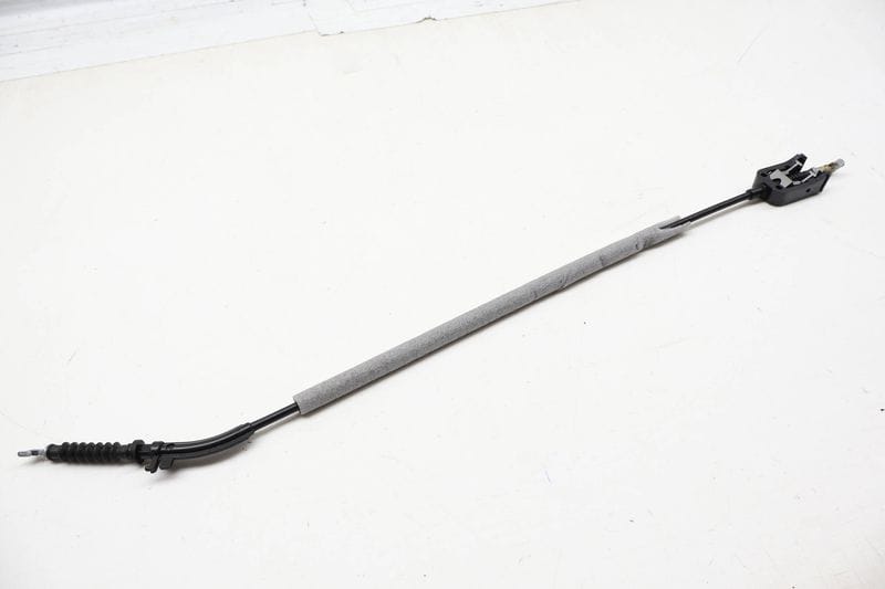 Exterior Door Handle Release / Bowden Cable 7N0837017B — Used (SKU 734042)
