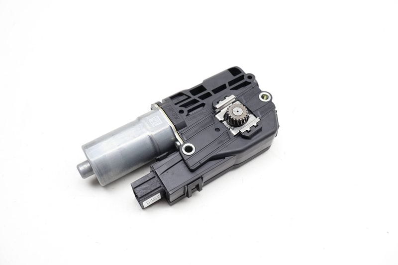 Sunroof / Sun Roof Motor 3CN877795 — Used (SKU 733969)