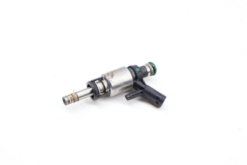 Fuel Injector 06A906036M — Used (SKU 689825)