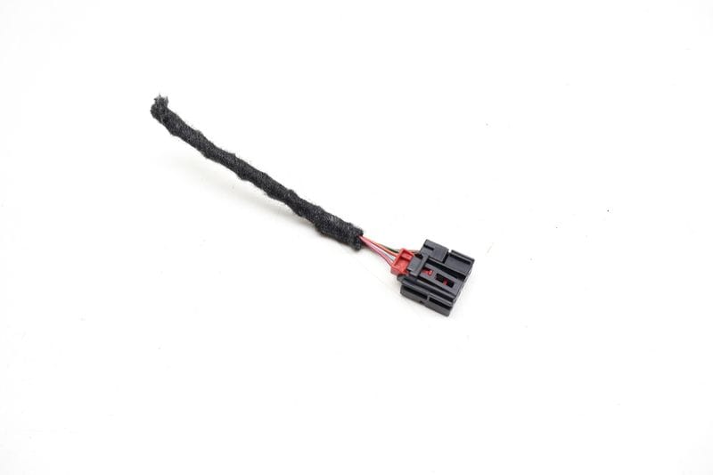 LED Tail Light / Lamp Wiring Connector Pigtail (8-PIN) 1K8972928 — Used (SKU 734020)