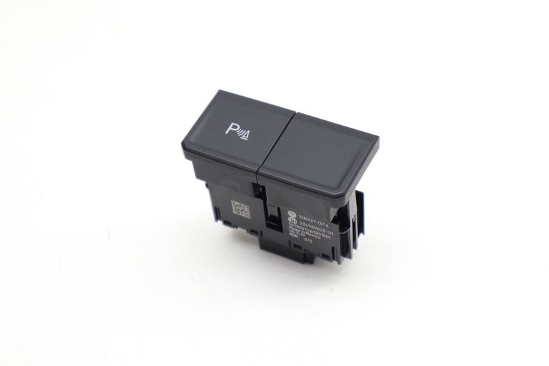 Park Assist Switch 3CN927137A — Used (SKU 733773)