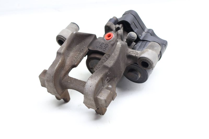 Brake Caliper 3Q0615423A — Used (SKU 689974)