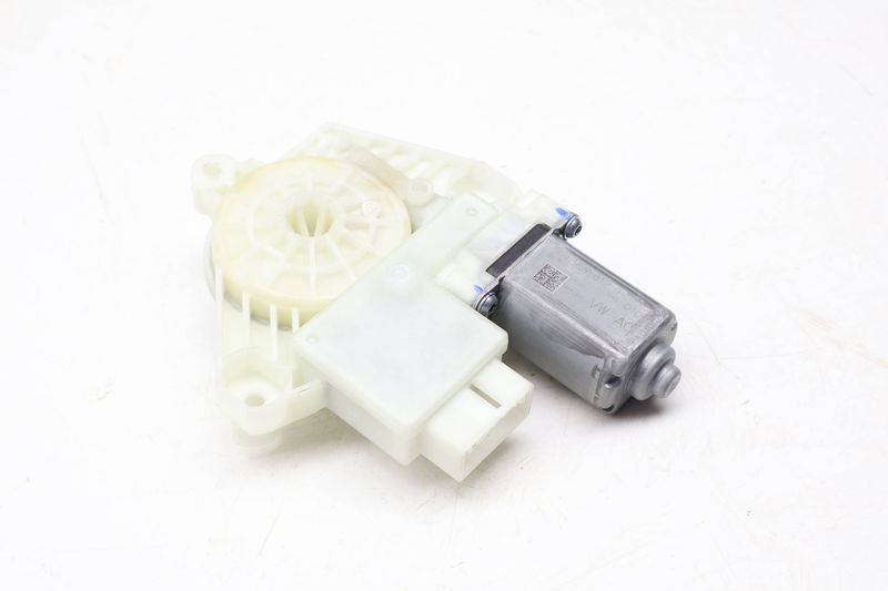 Power Window Motor 5Q4959812G — Used (SKU 689747)