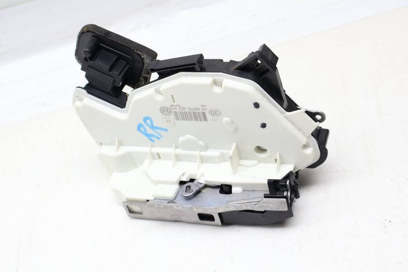 Door Latch / Lock Actuator 5K4839016AH — Used (SKU 689752)