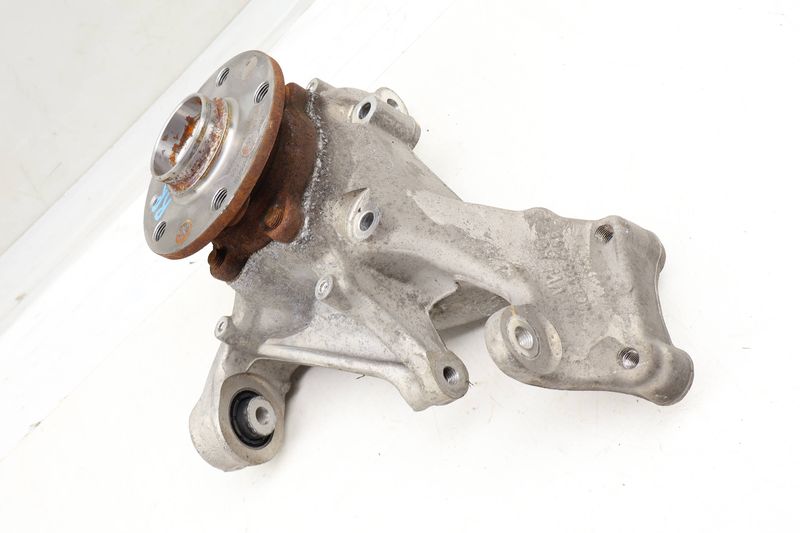 Spindle Knuckle w/ Wheel Bearing 3QF505436E — Used (SKU 689990)