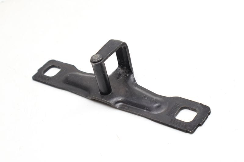 Trunk Latch Striker Plate 8V0827507H — Used (SKU 733826)