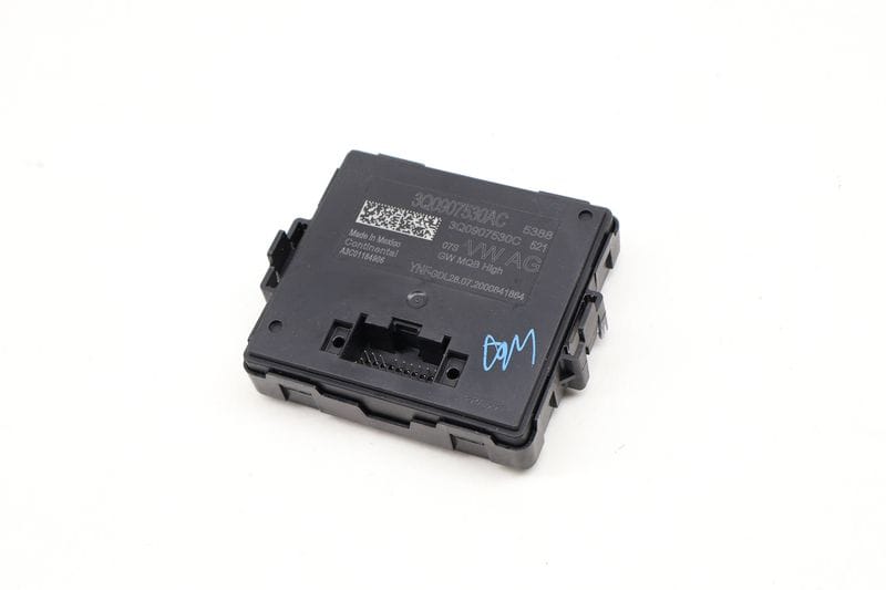 Can-Bus Gateway Module / Computer 3Q0907530AC — Used (SKU 616370)