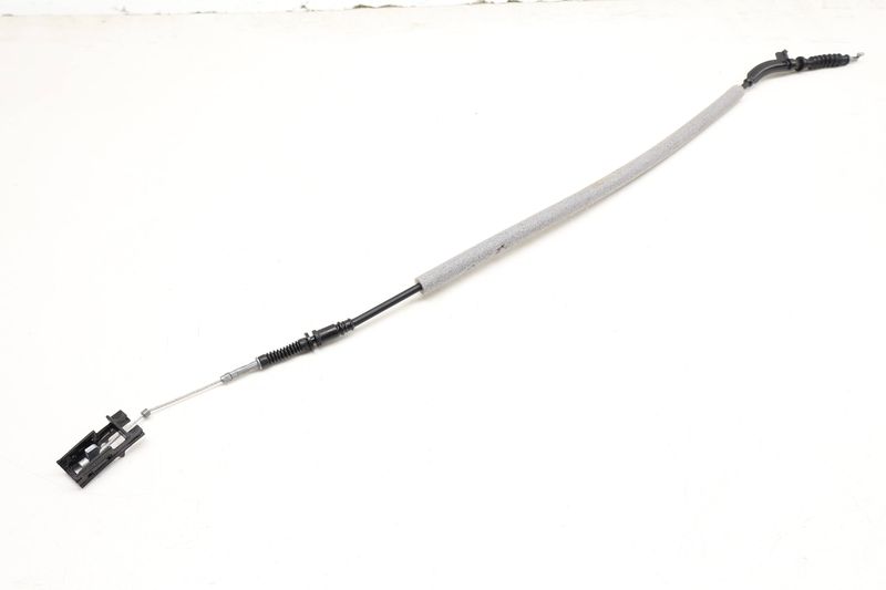 Exterior Door Handle Release / Bowden Cable 5NN837017 — Used (SKU 616213)