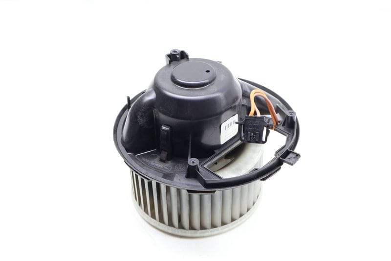 Blower Motor / Fan 561820015E — Used (SKU 690248)