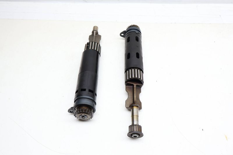 Engine Balance Shaft Set 06H198205AF — Used (SKU 690410)