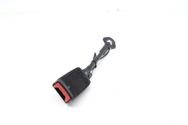 Seat Belt Buckle / Receiver 561857756K — Used (SKU 690250)