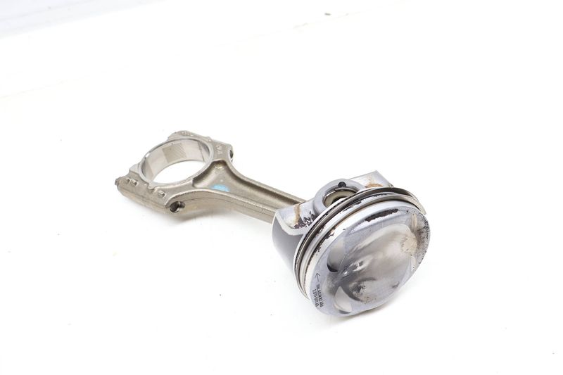 Piston / Connecting Rod 06L107065AN — Used (SKU 690415)