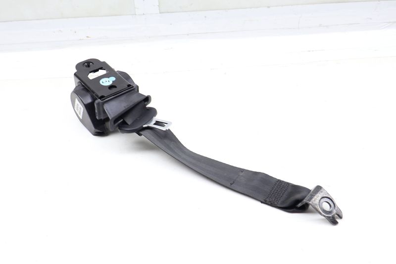 Seat Belt Retractor 561857805 — Used (SKU 690252)