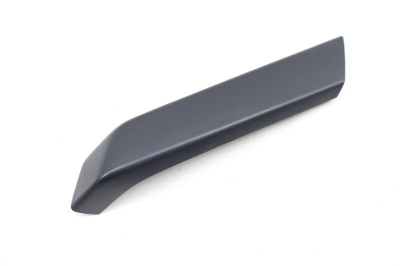 Door Panel Grab Handle Trim 561867372C — Used (SKU 690159)