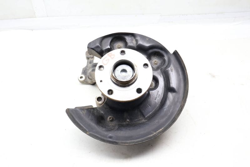 Spindle Knuckle w/ Wheel Bearing 5C0505436B — Used (SKU 690431)