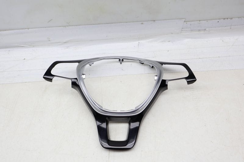 Steering Wheel Trim 6C0419685B — Used (SKU 690316)