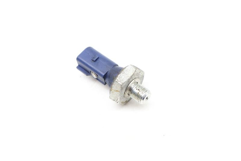 Engine Oil Pressure Switch / Sensor 06K919081 — Used (SKU 625767)