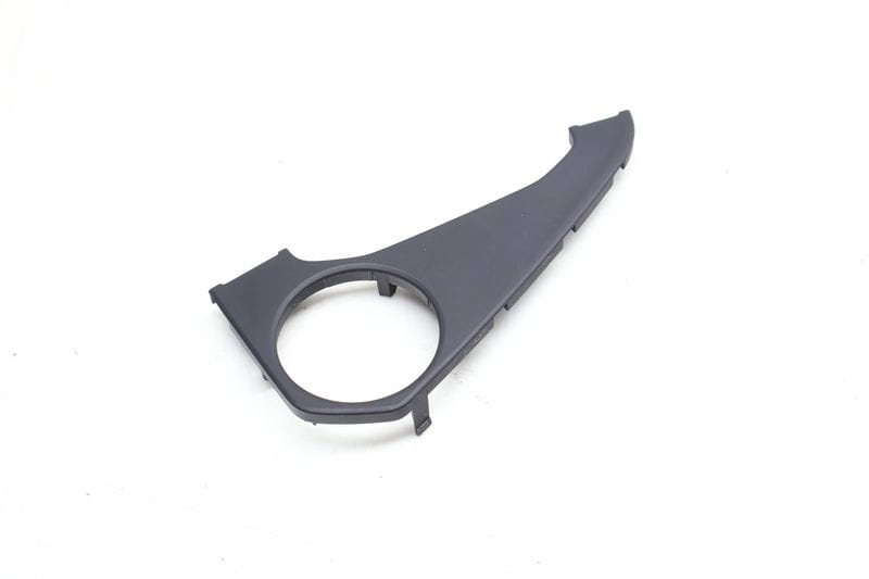 Center Console Trim / Bezel 5NN864148B — Used (SKU 672584)