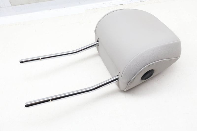 Headrest / Head Rest 5NN881903E — Used (SKU 640276)