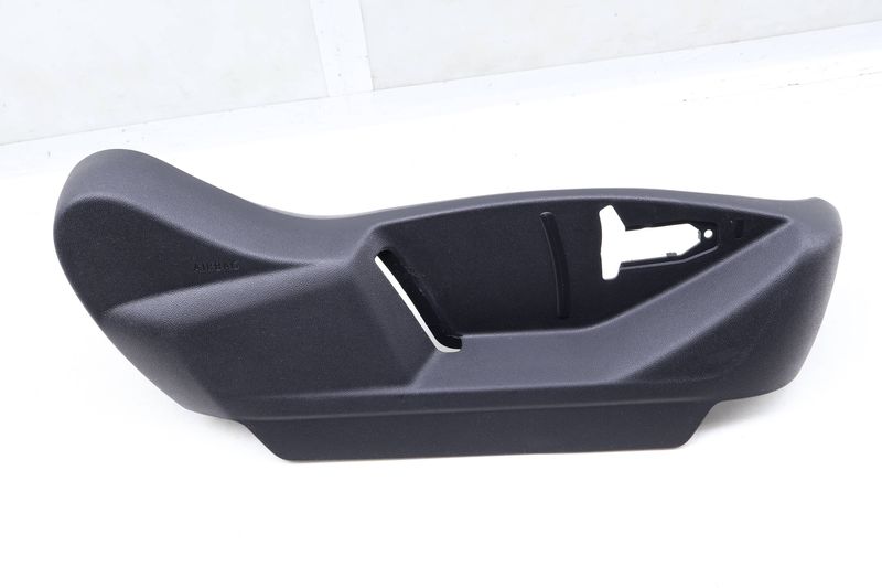 Outer Seat Trim / Panel 5NN881314F — Used (SKU 640312)