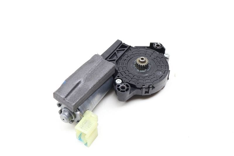 Sunroof / Sun Roof Motor 3G9877795F — Used (SKU 625504)