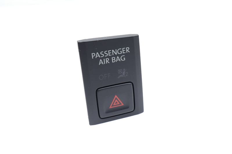 Hazard Switch / Button 5NA919225B — Used (SKU 640437)