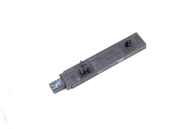 Kessy / Keyless Entry Antenna 5K0962132A — Used (SKU 640612)