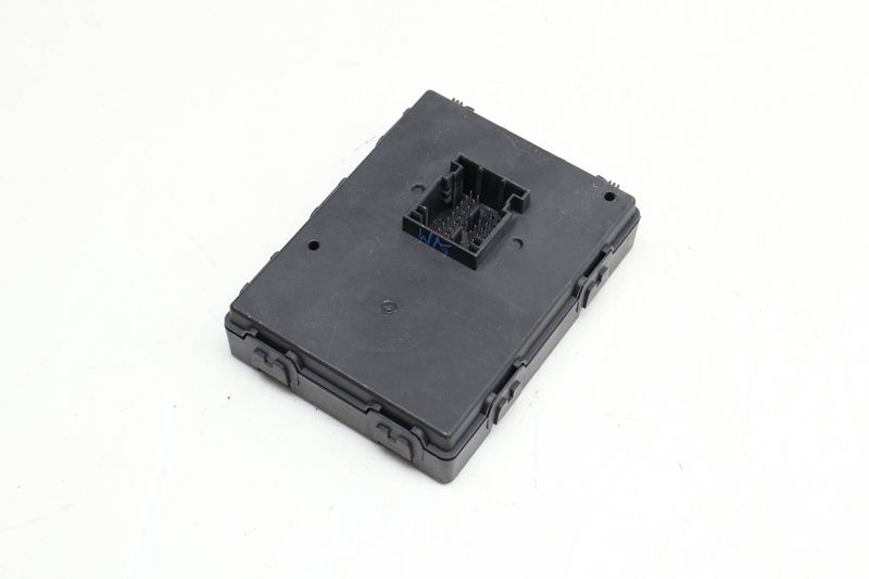 Keyless Entry / Kessy Control Module 3Q0959435N — Used (SKU 640601)