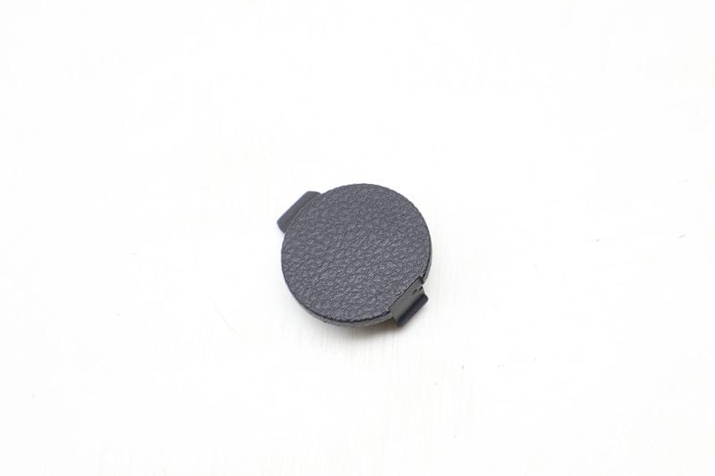 Center Console Screw Cap / Cover 5NN863359 — Used (SKU 625609)
