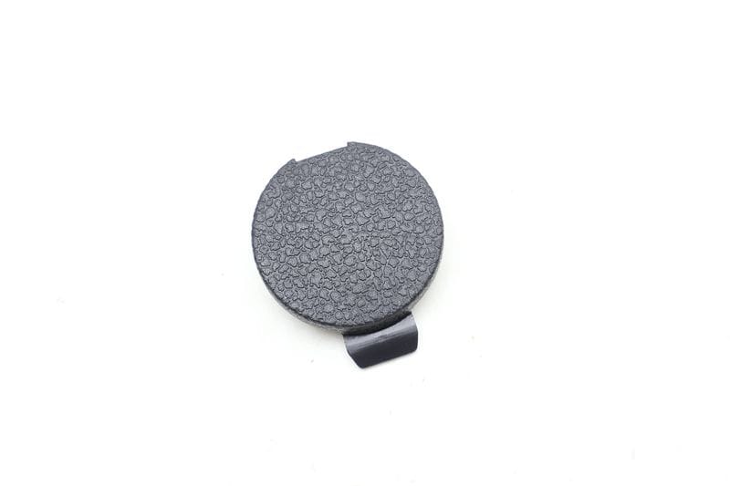Center Console Screw Cap / Cover 5NN863359 — Used (SKU 640404)