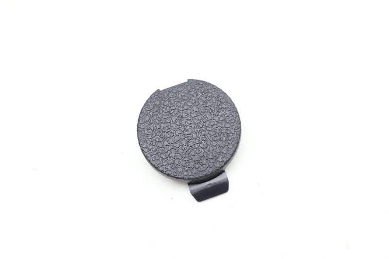 Center Console Screw Cap / Cover 5NN863359 — Used (SKU 640406)