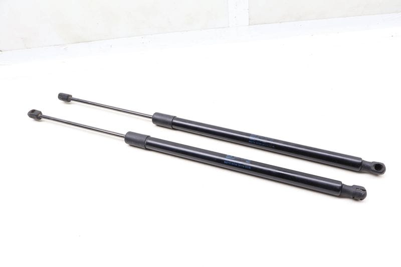 Trunk Hatch Strut / Shock Set 5NA827550B — Used (SKU 640378)