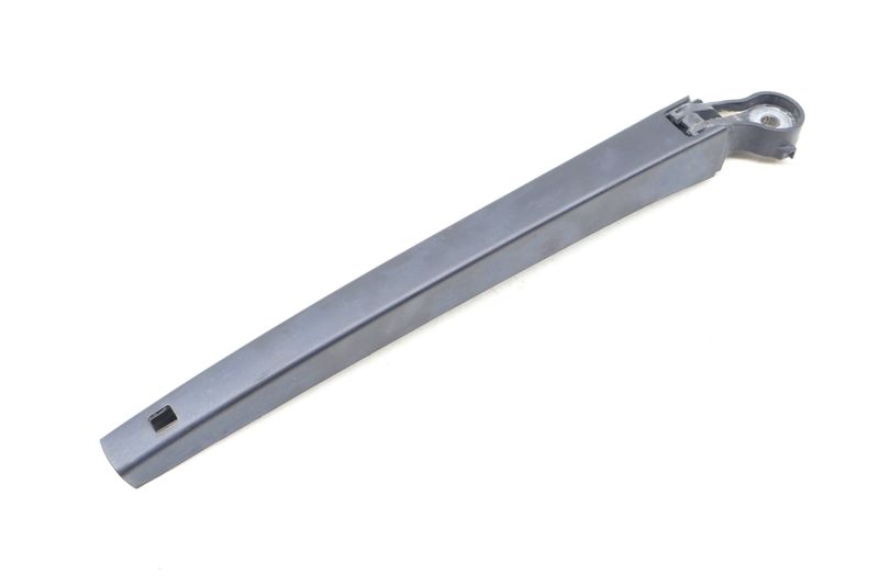 Hatch Window Wiper Arm 5NN955707 — Used (SKU 672672)