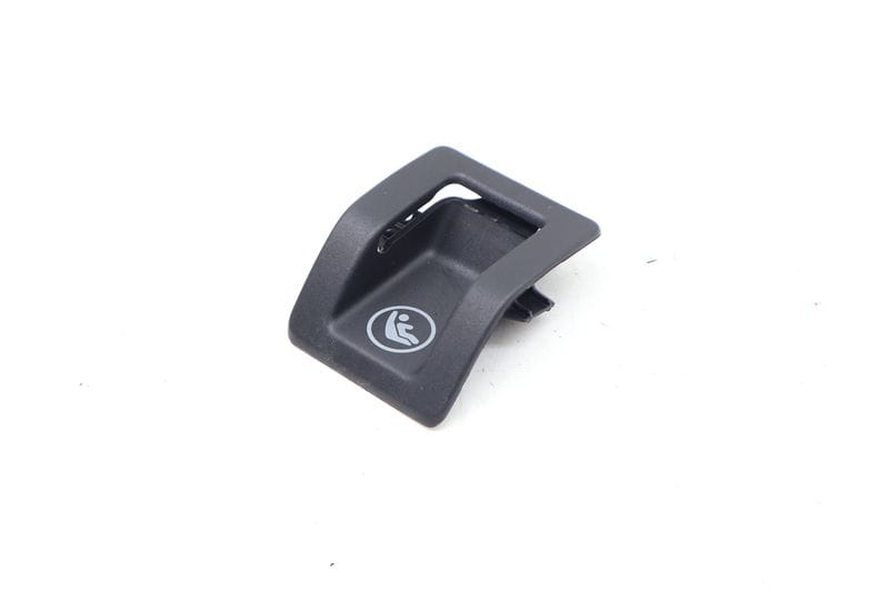 Child Seat Isofix Safety Cover / Cap 5NN887233C — Used (SKU 672592)