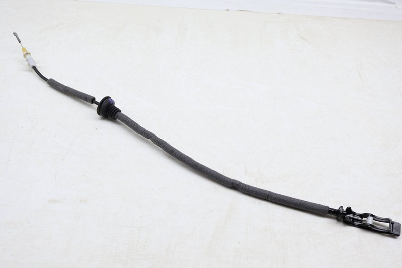 Interior Door Handle Release / Bowden Cable 5NN839085A — Used (SKU 672541)