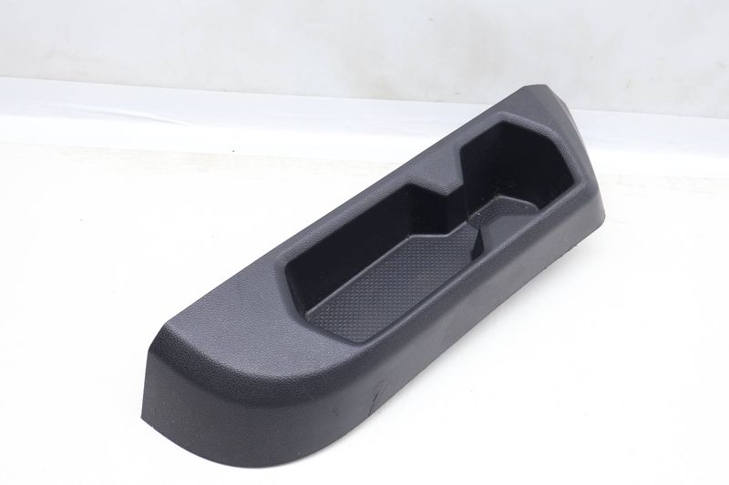 Trunk Storage Bin / Tray 5NN868253 — Used (SKU 625472)