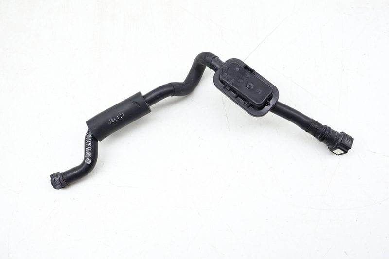Vacuum / Breather Hose / Line 5Q0133366L — Used (SKU 672840)