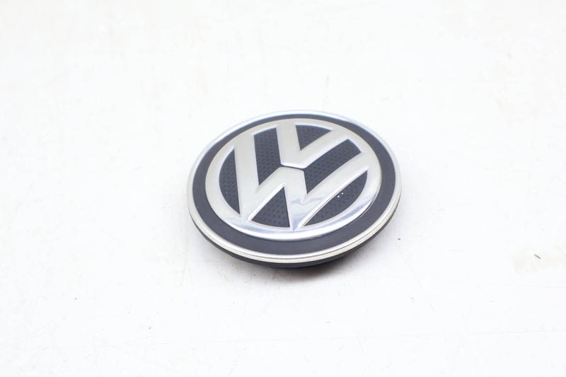 Wheel Center Cap / Cover 5G0601171 — Used (SKU 672604)