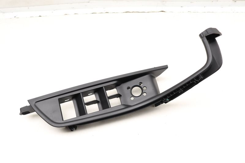 Door Panel Grab Handle Cover / Trim 8W7867171C — Used (SKU 606737)