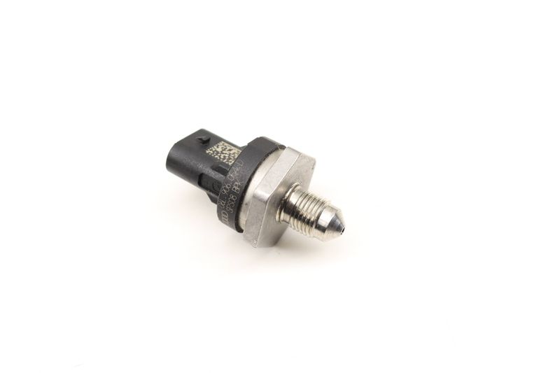 Fuel Rail Pressure Sensor 06L906054D — Used (SKU 606864)