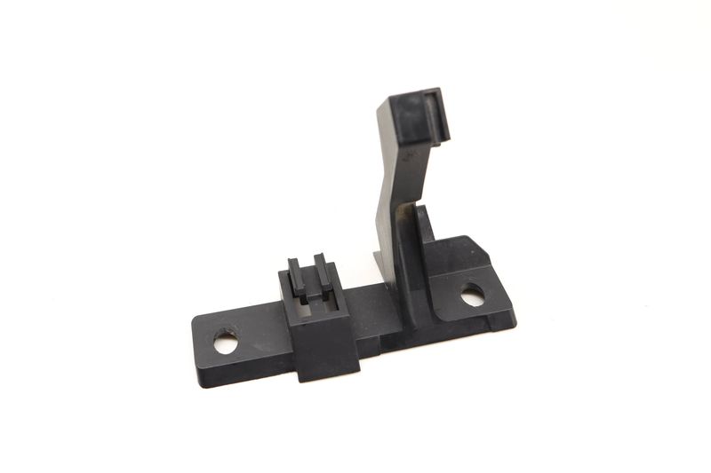 Relay Mount / Bracket 8W0907285A — Used (SKU 606881)