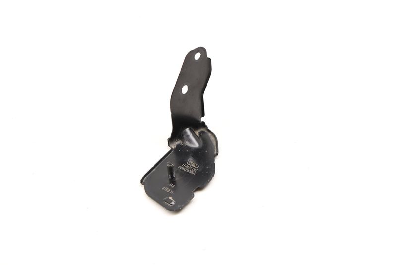Phone Antenna Mount Bracket / Holder 8W0035526A — Used (SKU 606941)