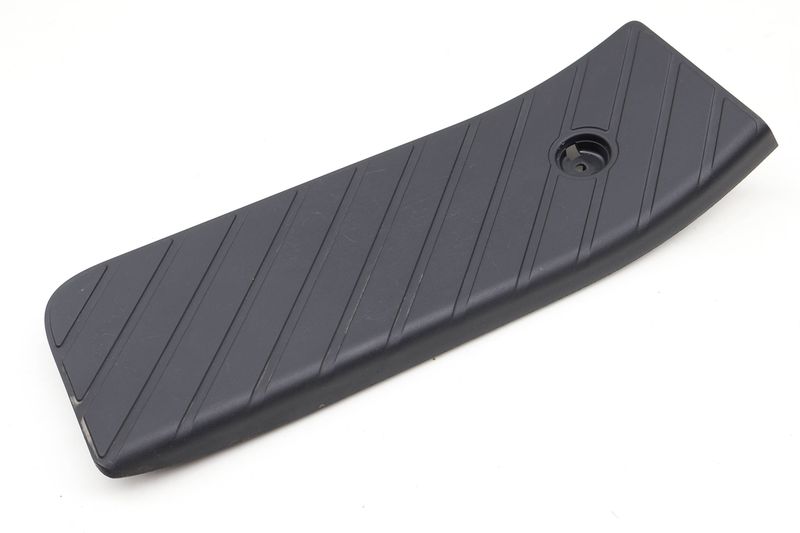 Dead Pedal / Foot Rest Cover 8W1864777 — Used (SKU 610747)