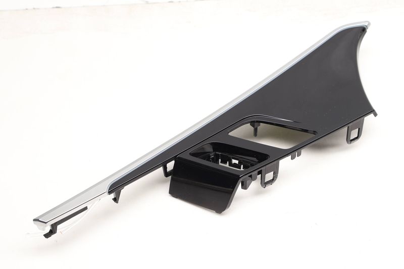 Door Panel Master Window Switch Trim / Bezel 8W1959517F — Used (SKU 610535)
