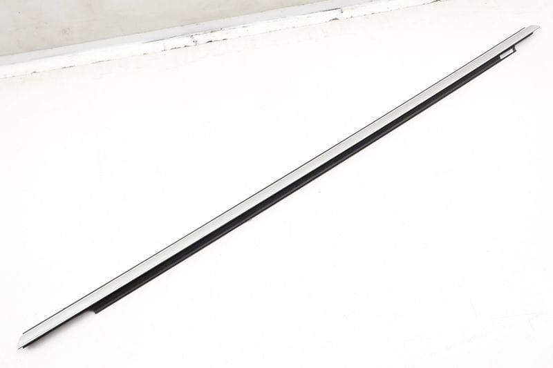 Exterior Door Window Slot Seal / Trim 8W8853763 — Used (SKU 610777)