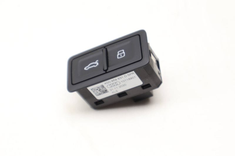 Trunk Hatch Release / Lock Switch Button 4G0959831D — Used (SKU 610617)